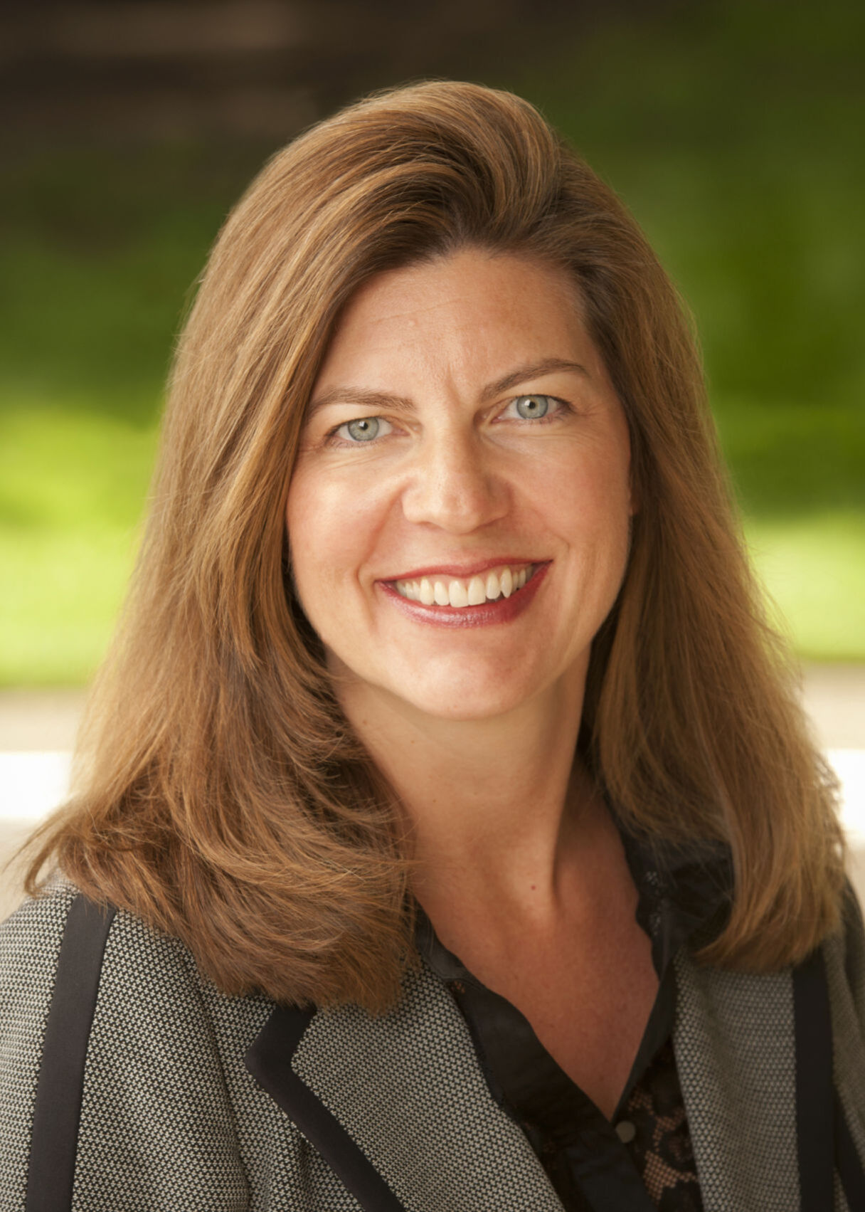 Jennifer Rhoads